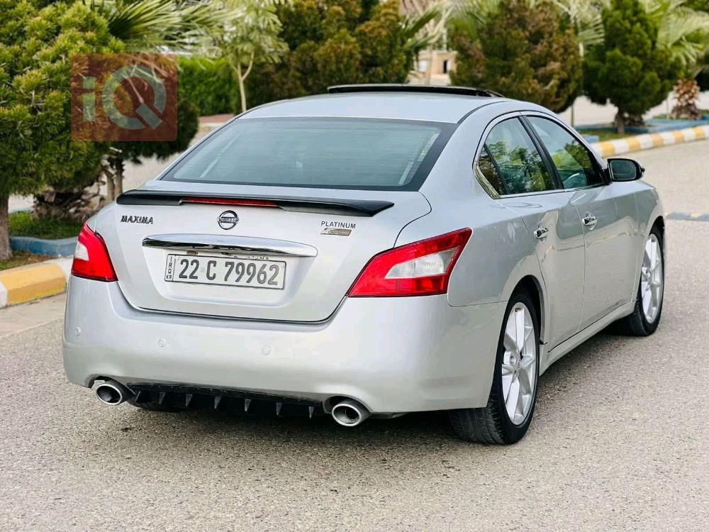 نيسان ماكسيما